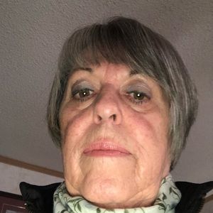 Meet your Posher, Shirley